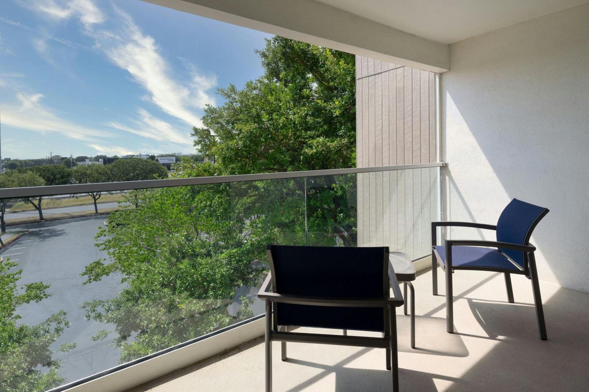 Отель Courtyard Austin South Экстерьер фото