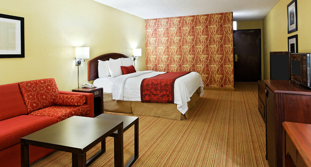 Отель Courtyard Austin South Экстерьер фото